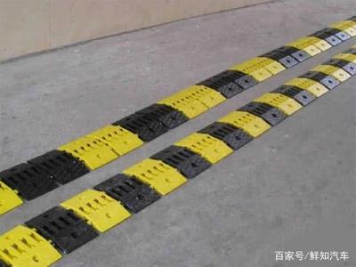 三種常見錯(cuò)誤過(guò)減速帶方式，老司機(jī)也易中招，你避開了嗎？